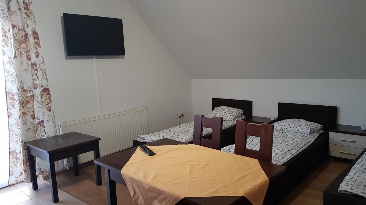 E&S_ Apartament 米利奇 外观 照片