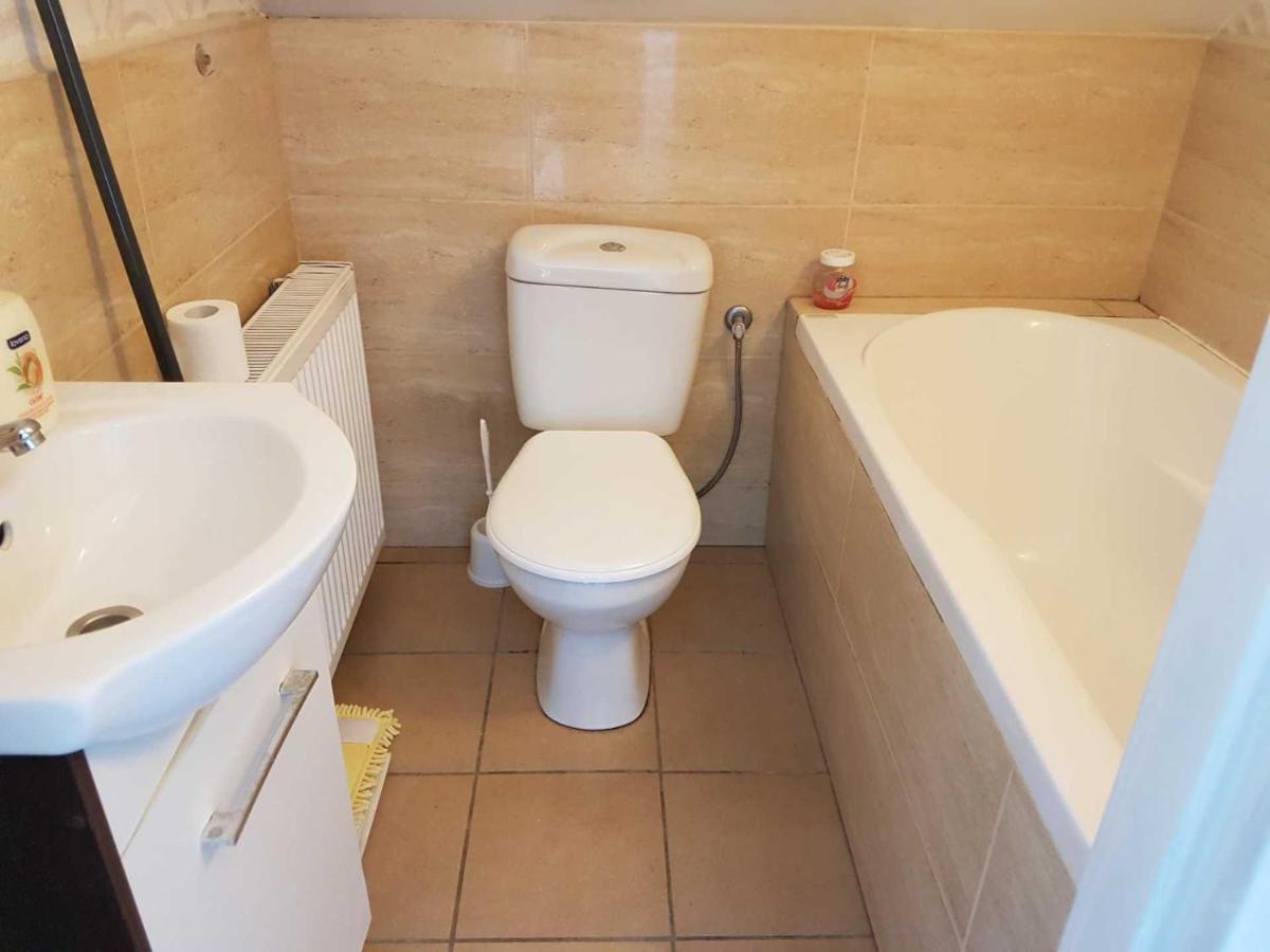 E&S_ Apartament 米利奇 外观 照片